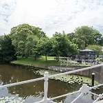 Leiden Love Cabin