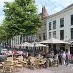 Leiden Love Cabin