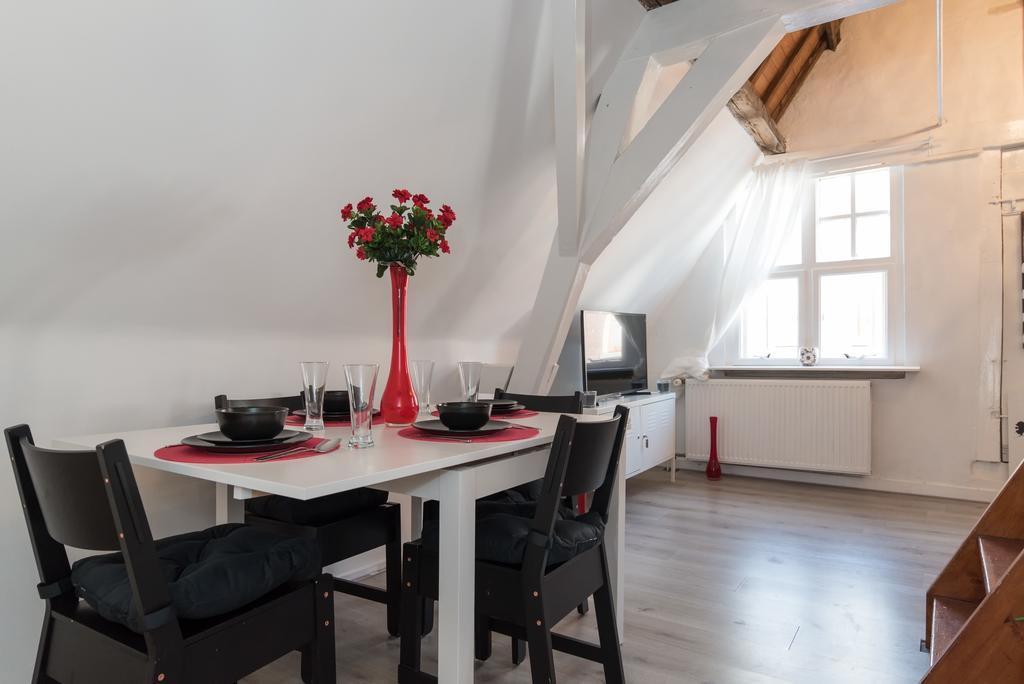 Love Cabin Leiden
